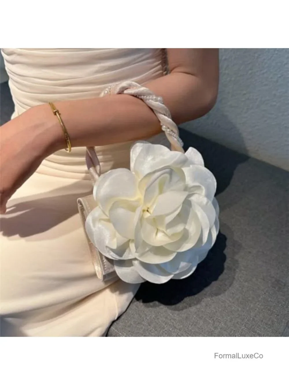 Floral Pearl Beaded Clutch Purse with Chain Strap Women's Evening Bag Prom Party